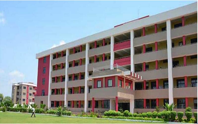 Triveni Institue Of Dental Sciences, Hospital & Research Centre Bhilai Academic Building photo 2
